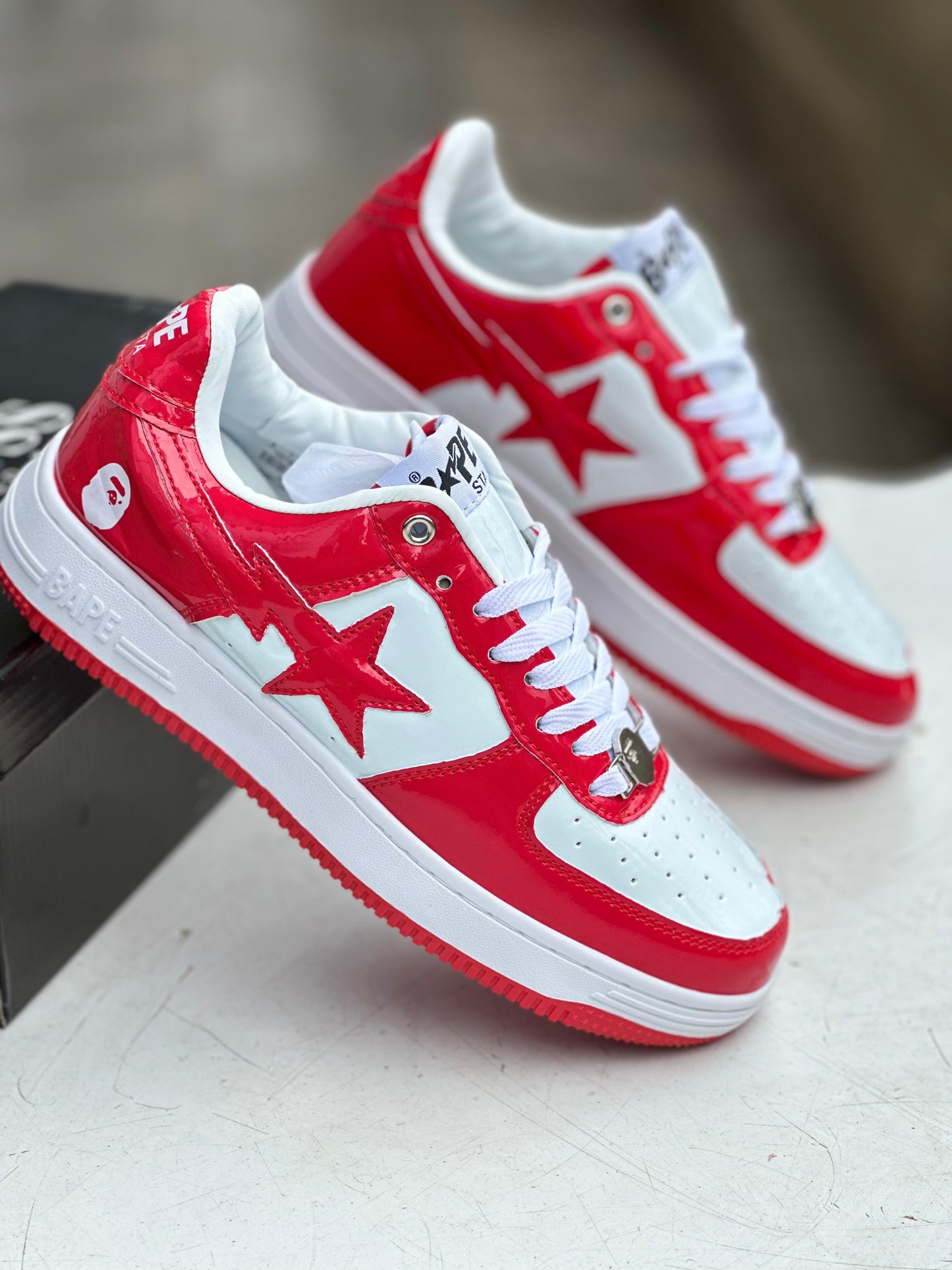 Bapesta Low – Red/White Patent Leather