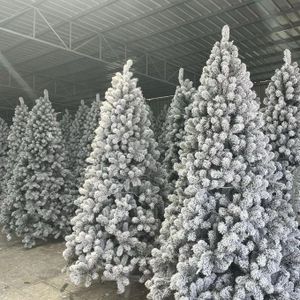 02-150 Christmas Tree