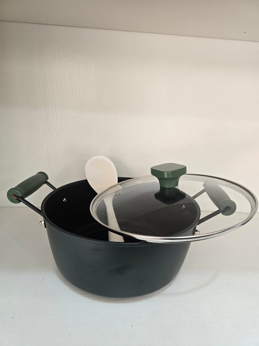 Sauce Pan with Silicone Spoon