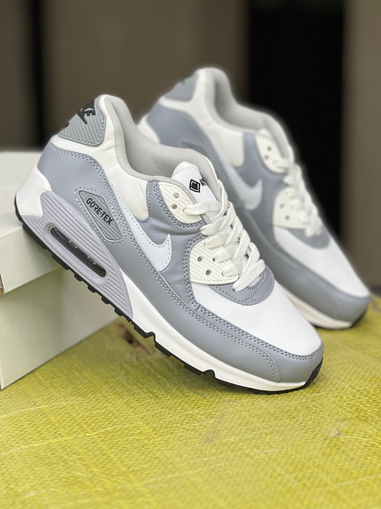 Nike Air Max 90 Goretex - Wolf Grey