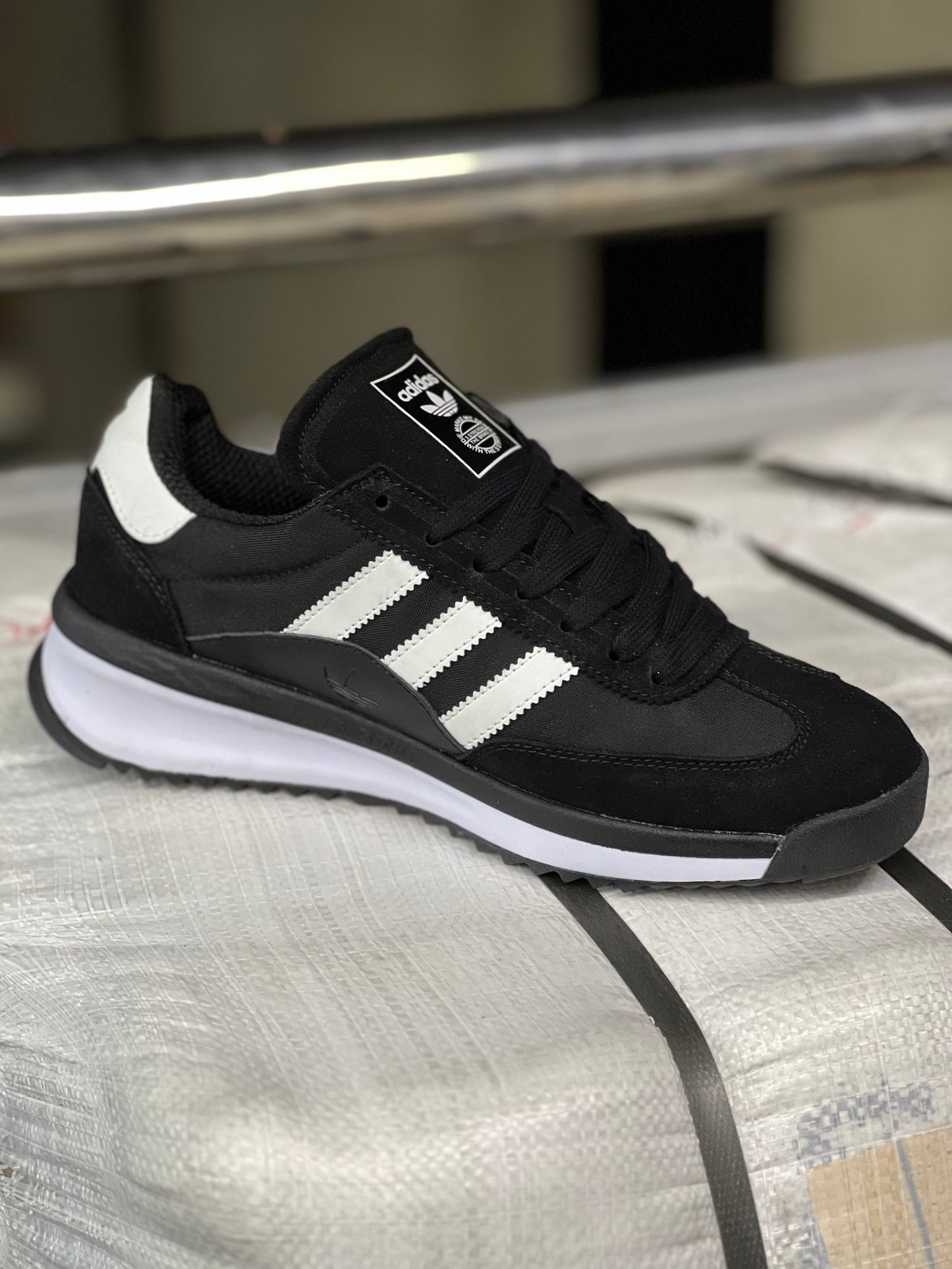 Adidas Boost Sneaker - Black/White