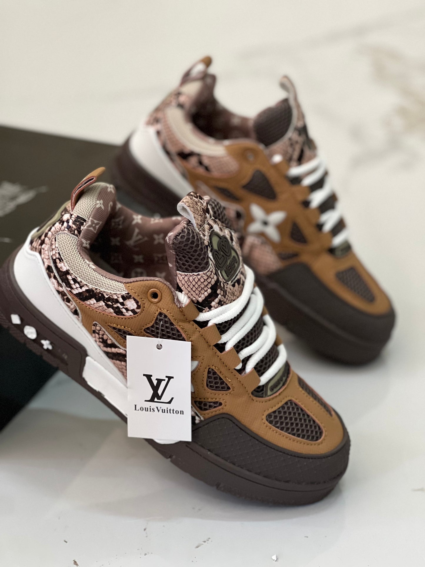 Louis Vuitton skate sneakers - Snake Print