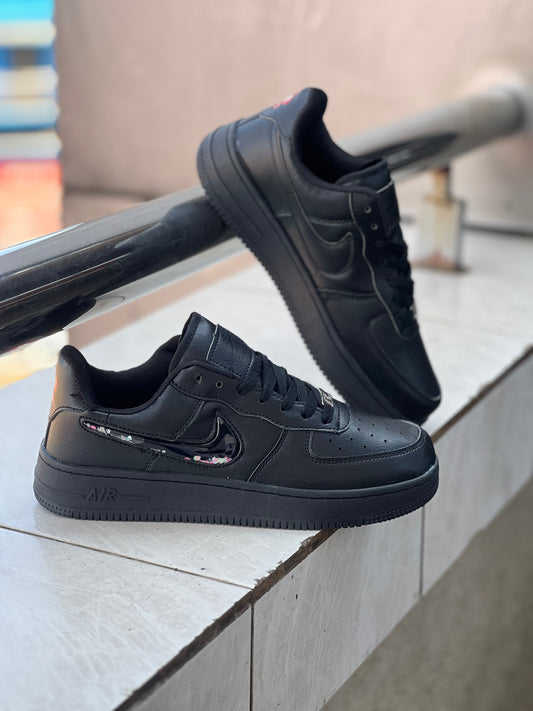 Nike Airforce Sneaker - Tripple Black