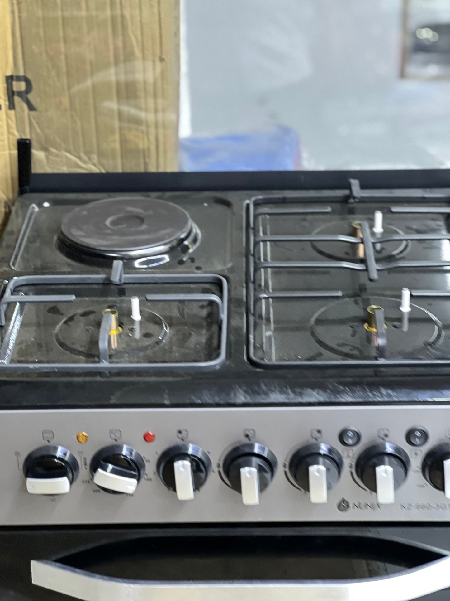 Nunix Standing Cooker- 60*60