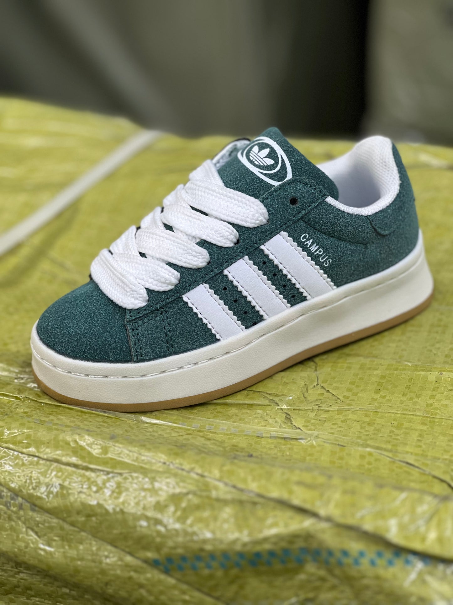 Adidas Campus Sneakers- Green/White