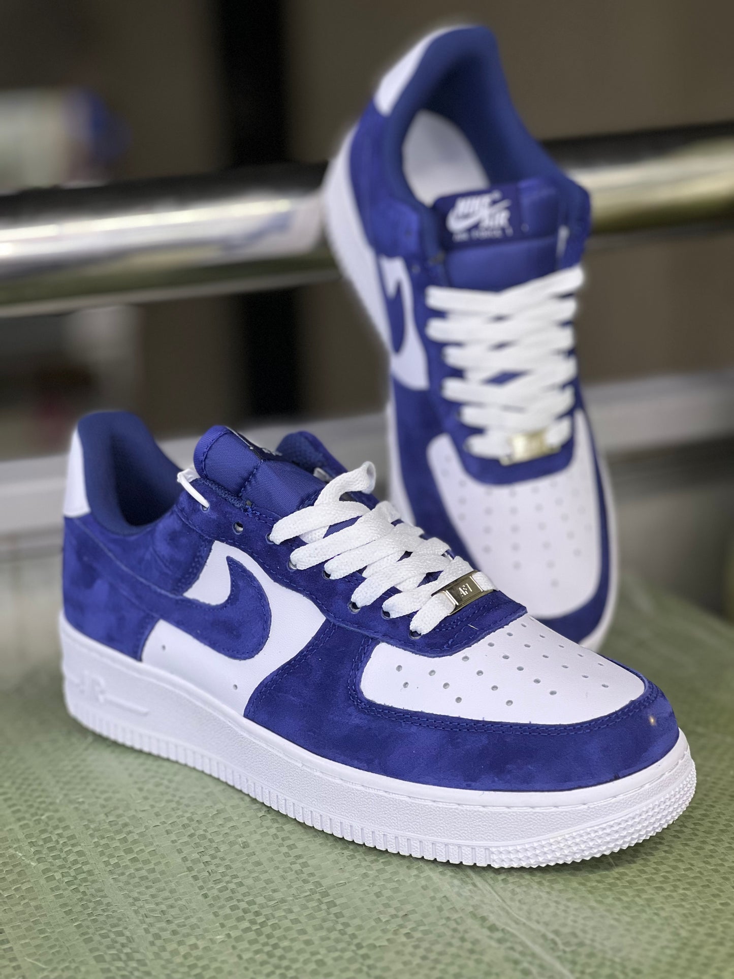 Nike Air Force 1 Low Sneaker - Deep Royal Blue