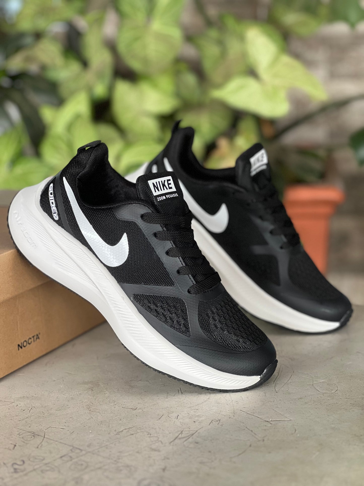 Nike Air Zoom Pegasus sneakers - Black/White