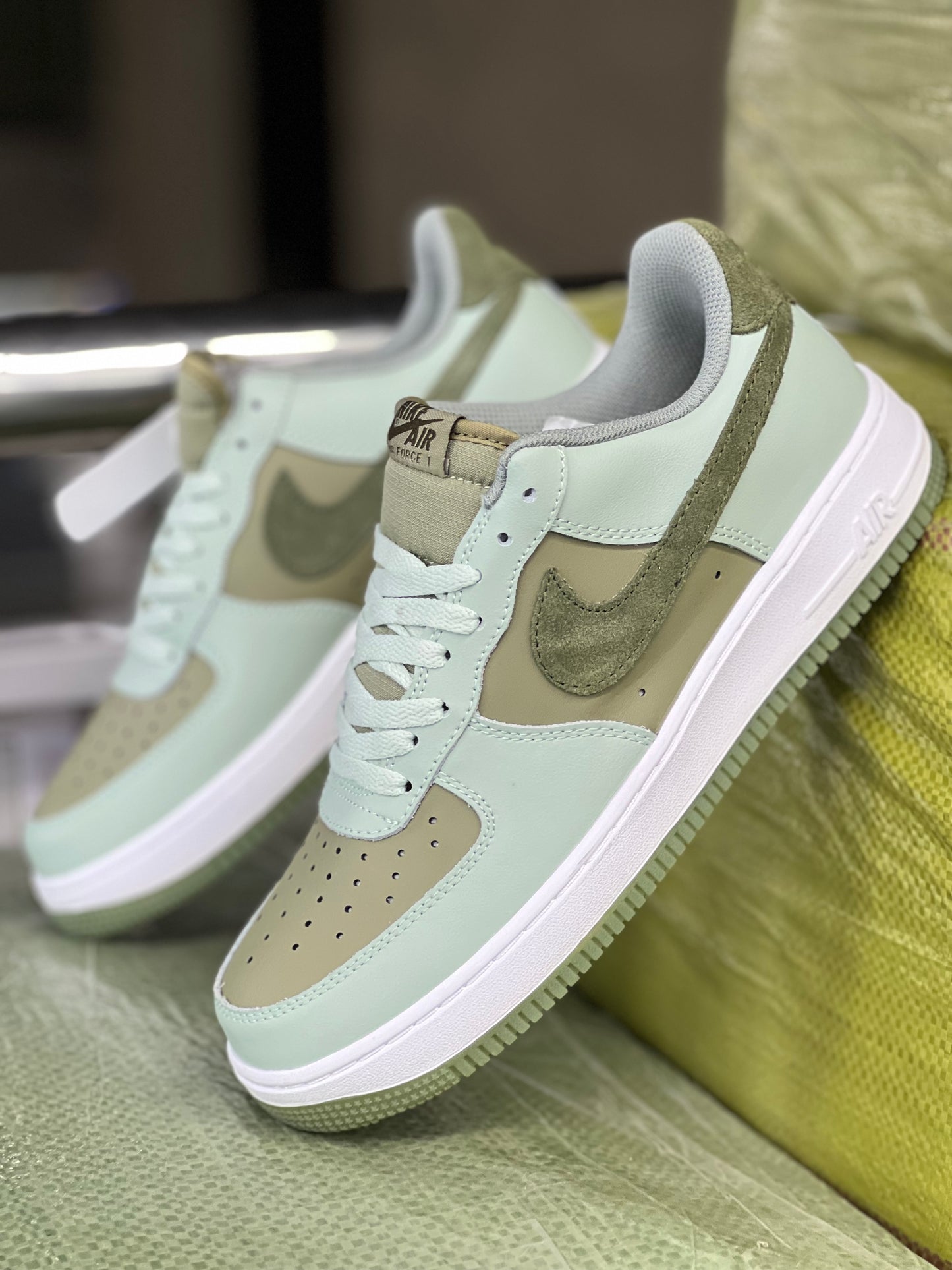 Nike Air Force 1 Low Sneaker - Dark Stucco