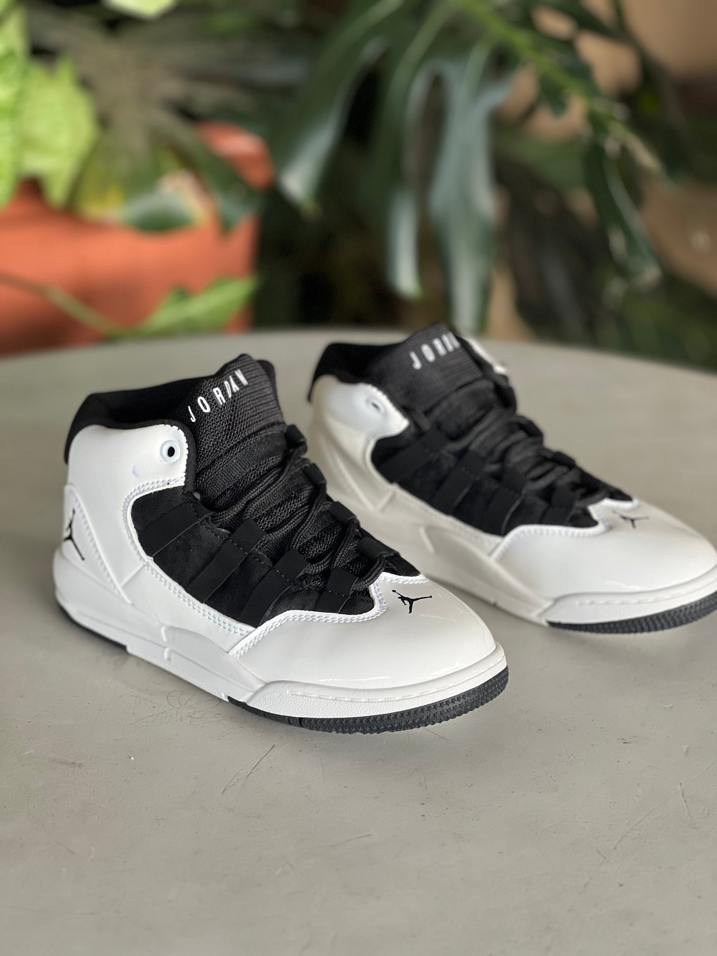 Kids Jordan Max Aura - Black/White