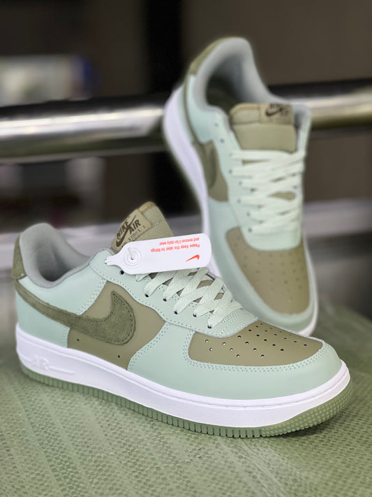 Nike Air Force 1 Low Sneaker - Dark Stucco