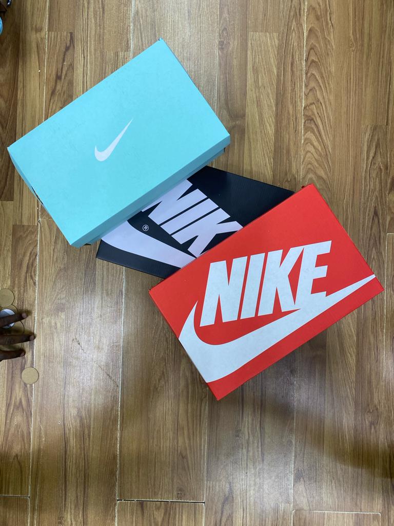 Sneaker Box