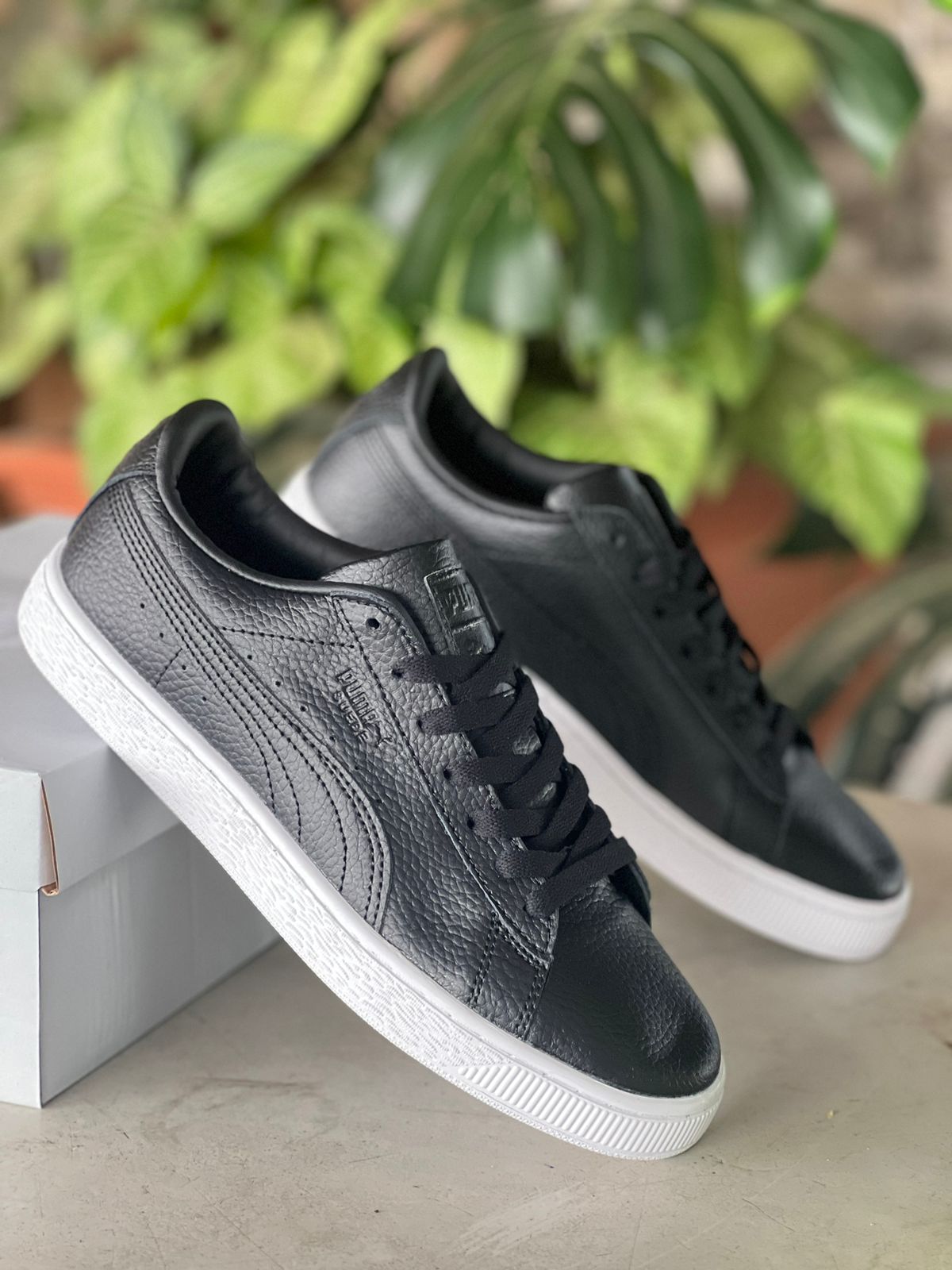 Puma Casuals Sneakers - Black White