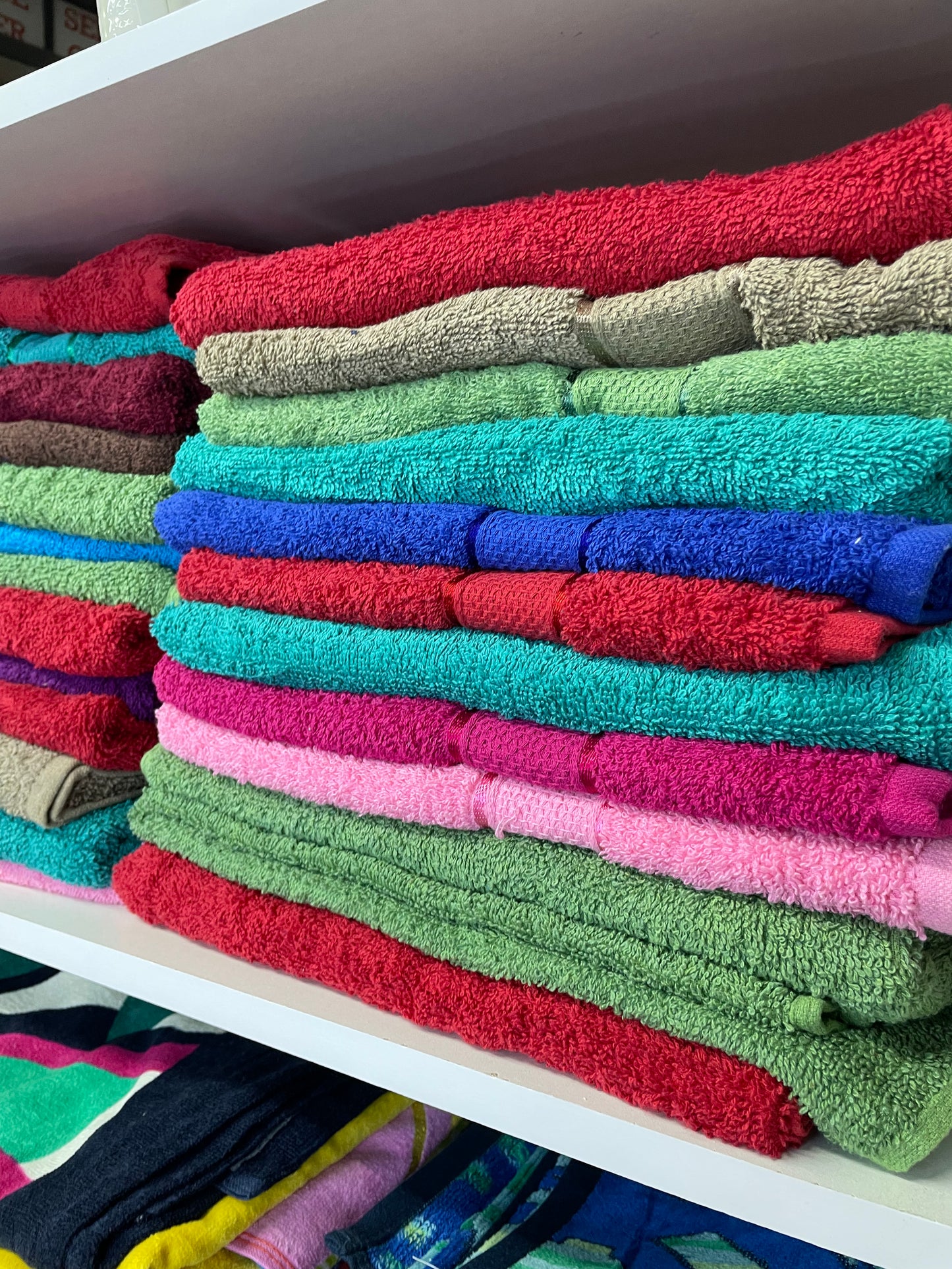 Classic Colored Towels - Long