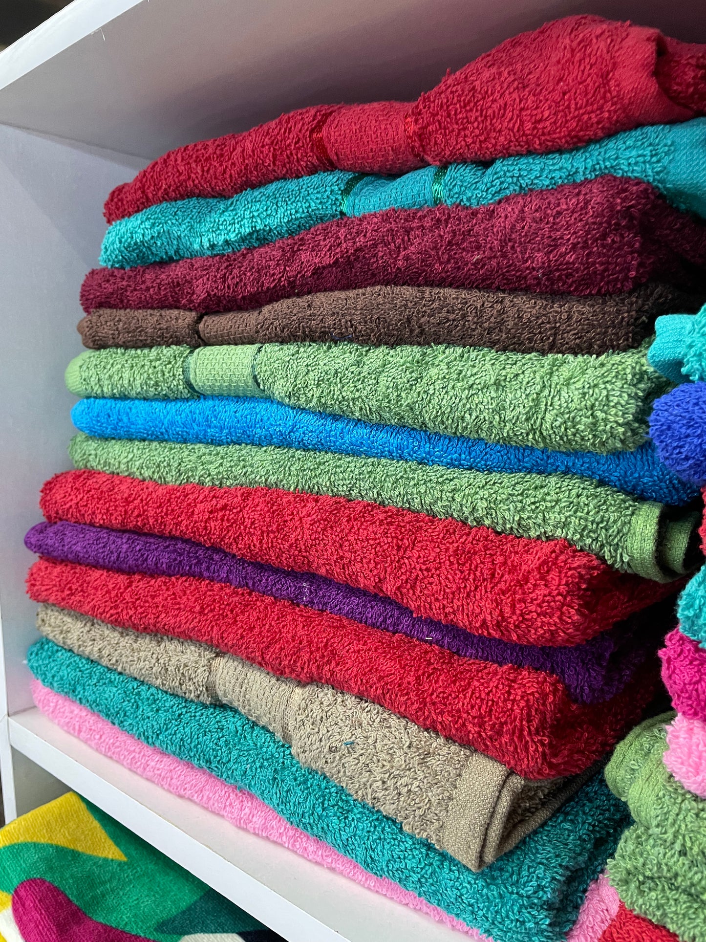 Classic Colored Towels - Long