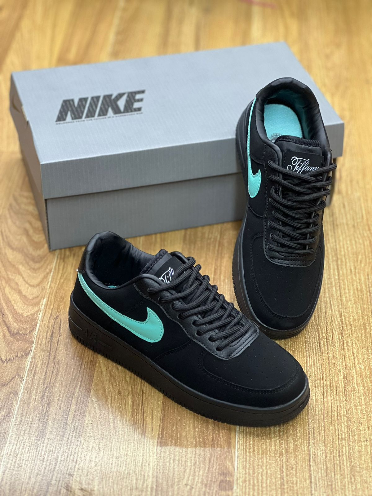 Nike x Tiffany Airforce Sneakers -  Black