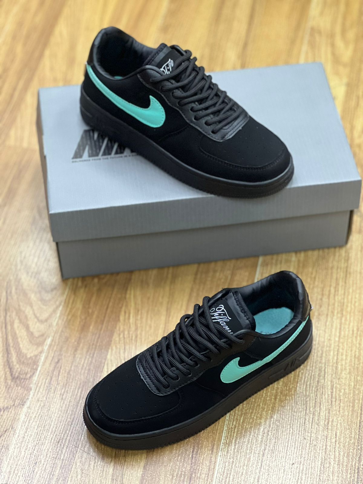 Nike x Tiffany Airforce Sneakers -  Black