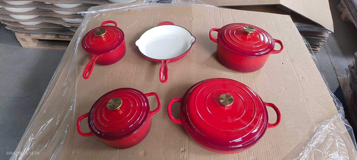 Cast Iron Cookware Set - Dolphin