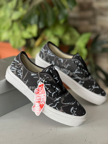 Off the Wall Vans Sneakers - Grafitti