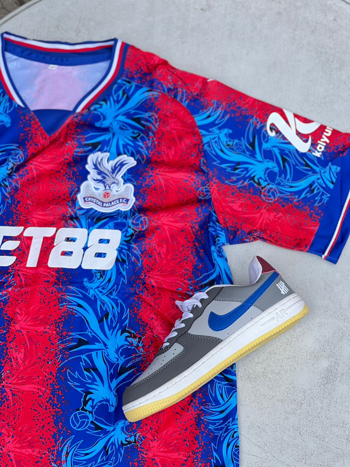 Crystal Palace Home Jersey x Sneaker Combo