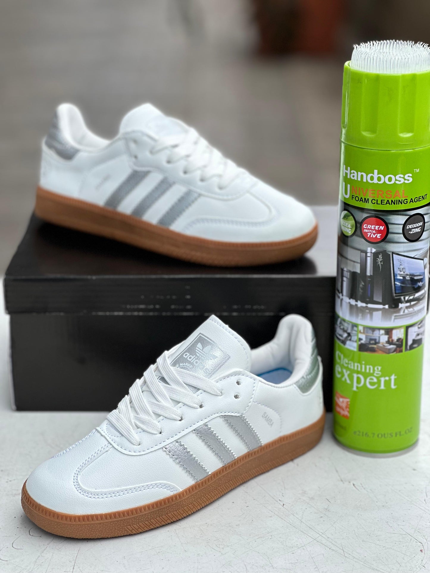 Adidas Samba OG – White & Silver