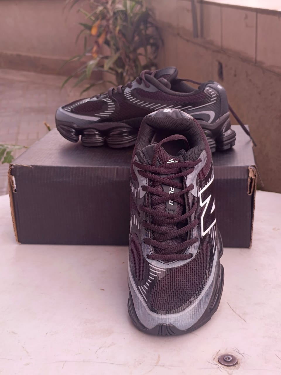 New Balance 2000 Black