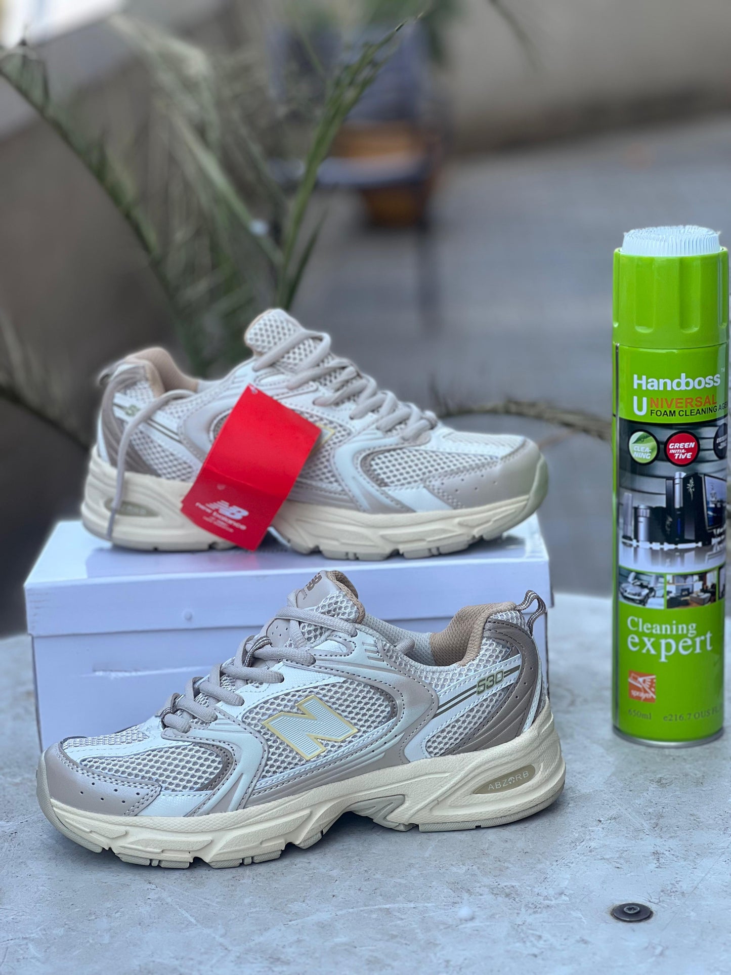 New Balance 530 – Beige/Gold