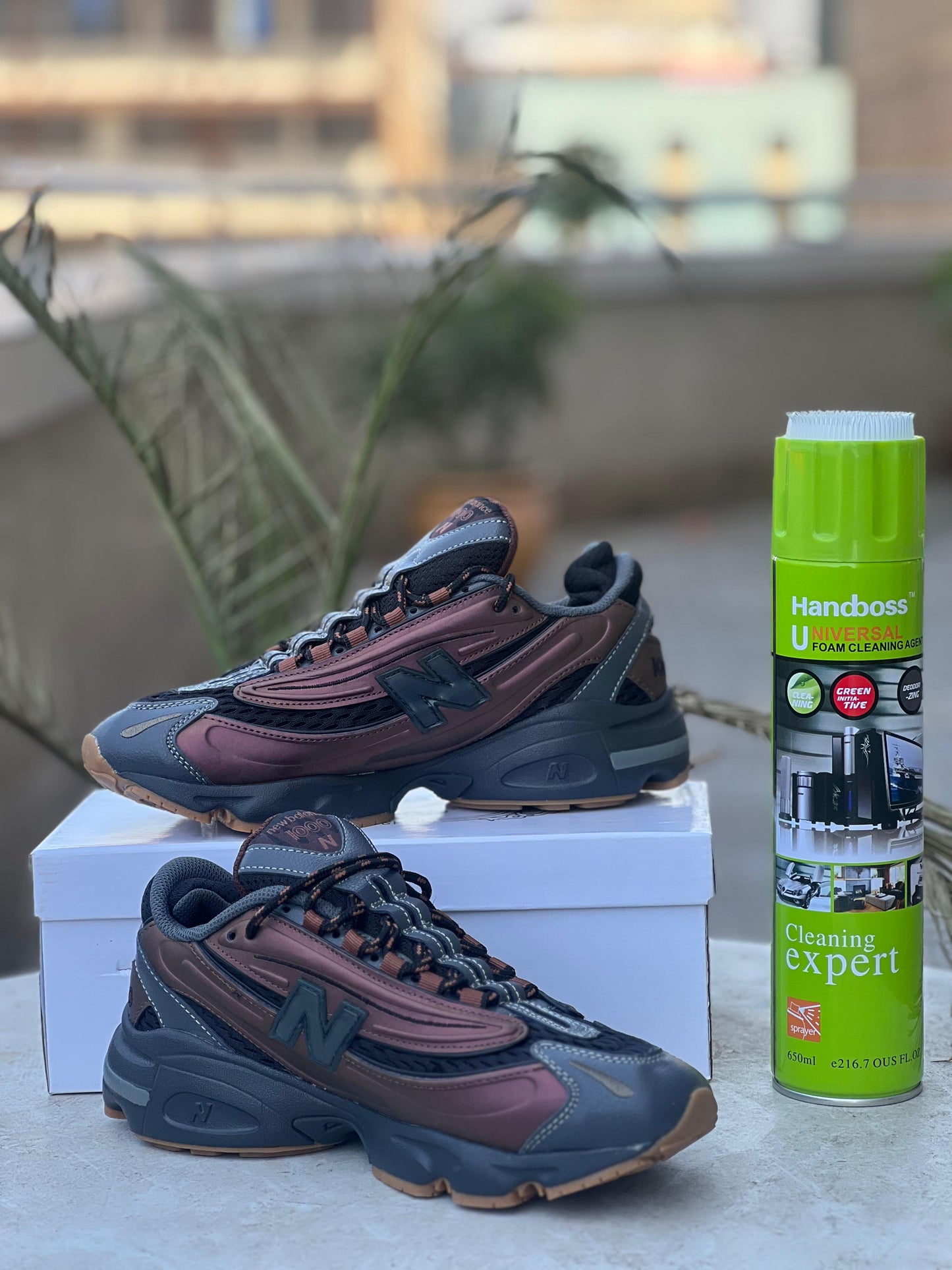 New Balance 1000 – Brown/Black