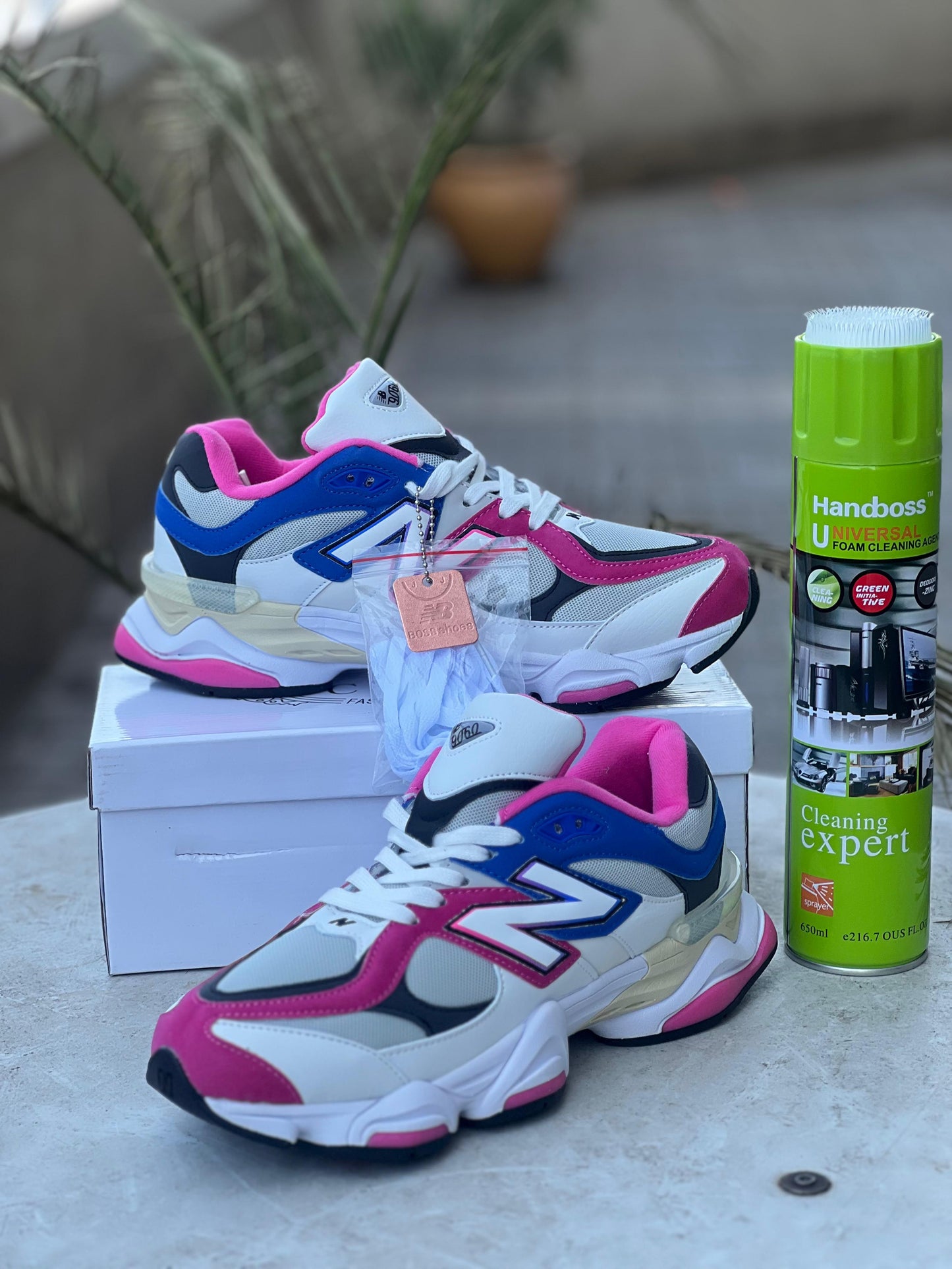 New Balance 9060 – White/Pink/Blue