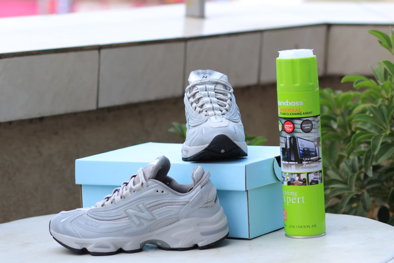 New Balance 1000 Grey Sneakers