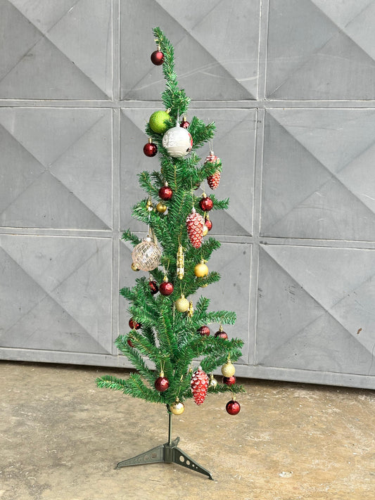 Christmas Tree #1 4ft