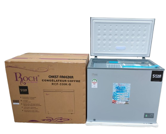 Roch Chest Freezer 251 Litres With Lock and Key and Handle